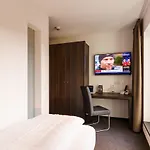 Duda An Der A9 Zwischen Ingolstadt Und Muenchen, Ideal Fuer Stopover, Geschaeftsreisen Und Monteure Langenbruck
