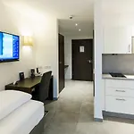 Duda An Der A9 Zwischen Ingolstadt Und Muenchen, Ideal Fuer Stopover, Geschaeftsreisen Und Monteure Hotell 3*