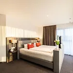 Duda An Der A9 Zwischen Ingolstadt Und Muenchen, Ideal Fuer Stopover, Geschaeftsreisen Und Monteure Hotell