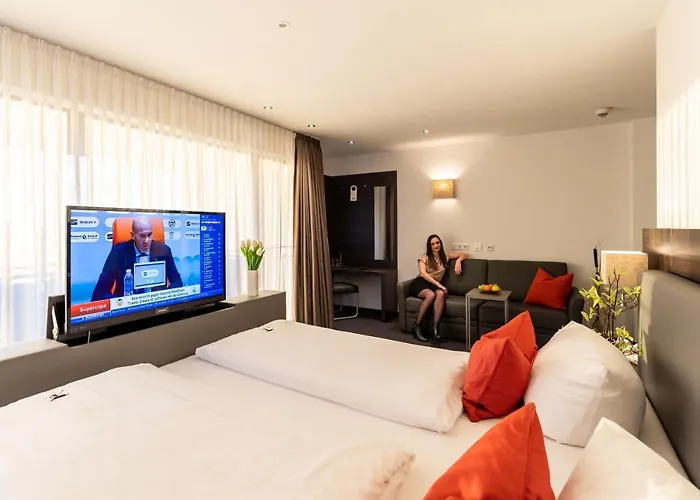 Duda An Der A9 Zwischen Ingolstadt Und Muenchen, Ideal Fuer Stopover, Geschaeftsreisen Und Monteure 3*